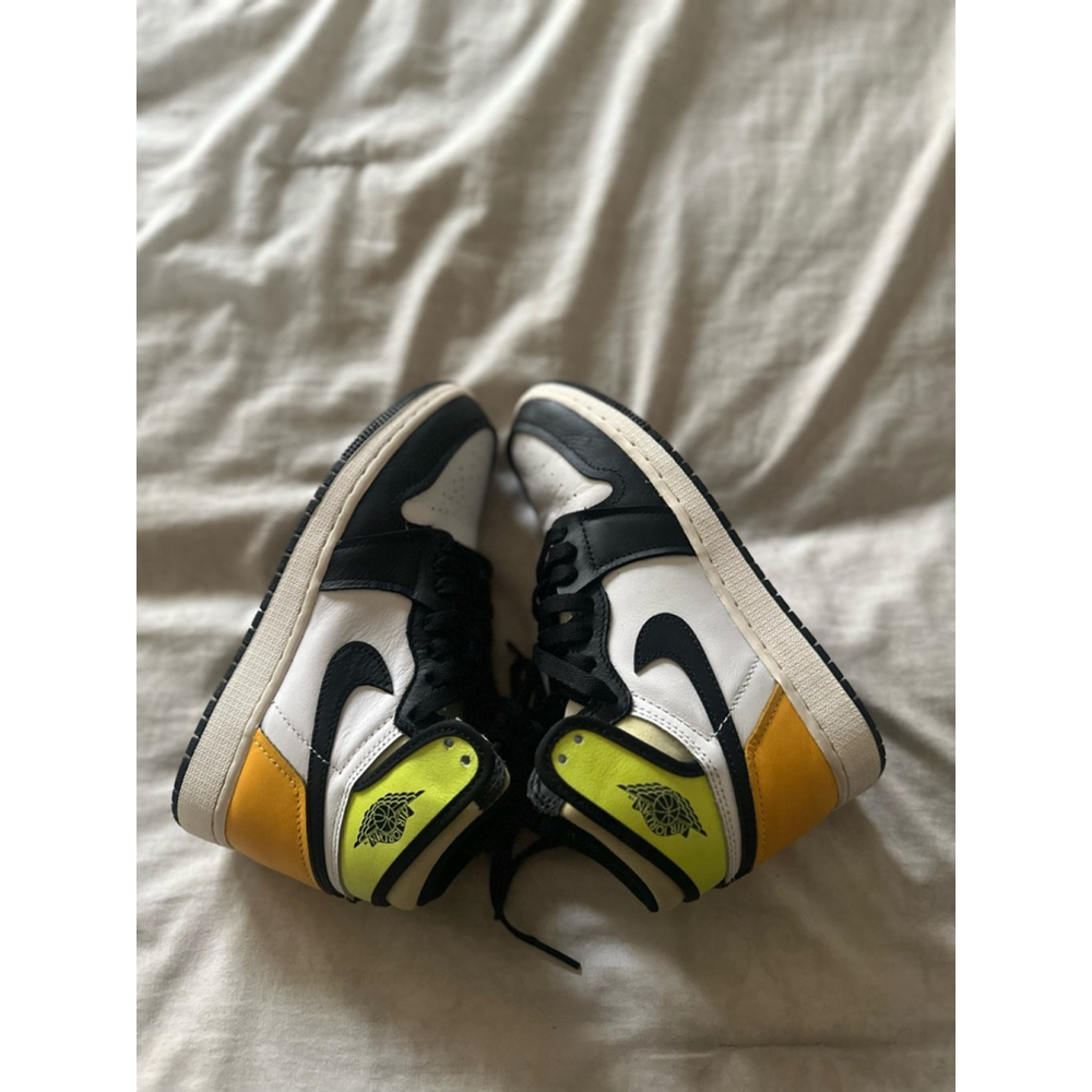 Air Jordan 1 Kids Volt